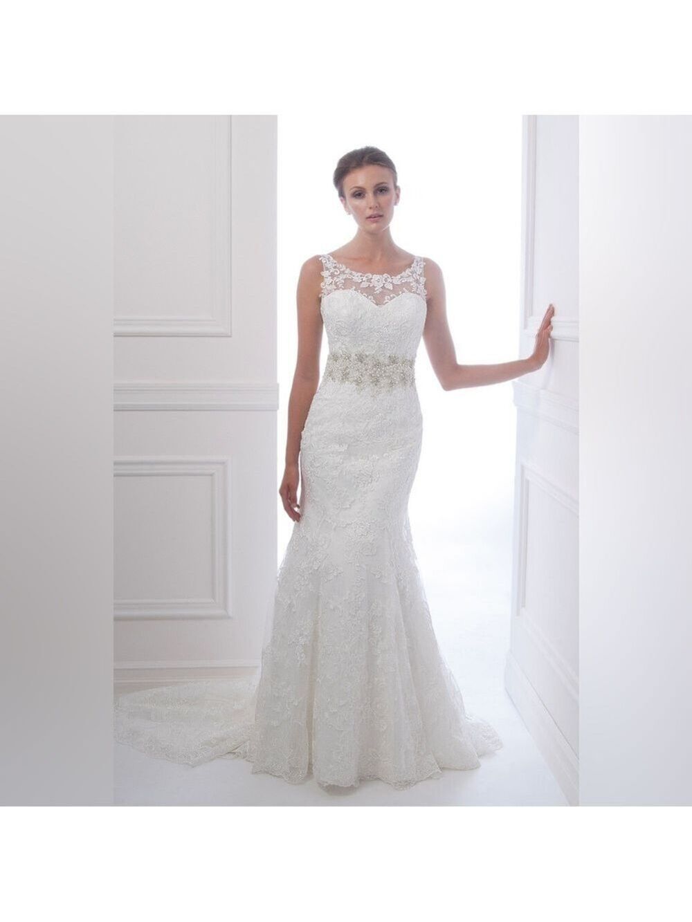Alfred Sung 2014 timeless classy fitted sweetheart neckline lace wedding dress 8